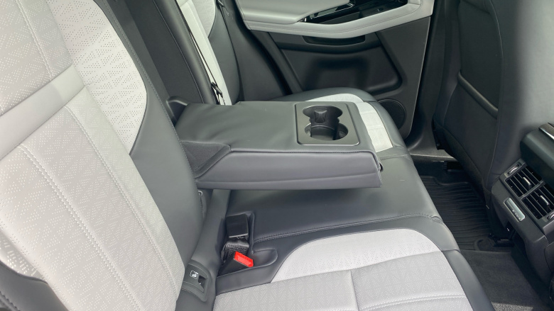 Land Rover Range Rover Evoque 2.0 P250 R-Dynamic HSE 5dr Auto Petrol Hatchback